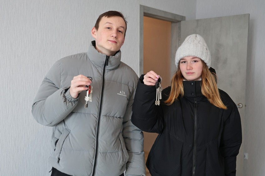 Денис Паслер рассказал о рекордном новоселье детей-сирот в Каменске-Уральском