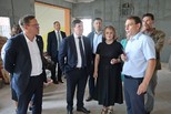 Капитальный ремонт школы № 20 под контролем: объект посетил первый заместитель Губернатора Алексей Шмыков