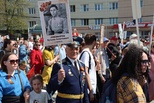 «Бессмертный полк», парады, концерты и вальс Победы: свердловчане широко отпраздновали 80-летие Великой Победы