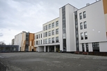 Евгений Куйвашев и Сергей Кравцов оценили новый современный корпус гимназии №120 в Екатеринбурге