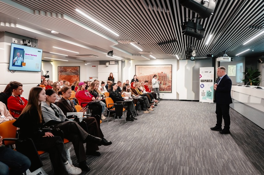 Семинар для молодых медийщиков «ШУМ.Регионы» впервые проходит в Екатеринбурге