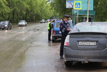 Сотрудники Госавтоинспекции выявляли грубые нарушения Правил дорожного движения, совершенные автомобилистами.