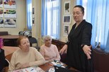 Уникальная служба оперативной помощи для пожилых развивается в Свердловской области благодаря президентскому гранту