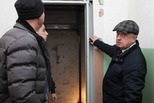 В Каменске-Уральском начались работы по замене лифтового оборудования