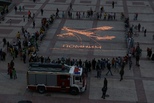 На центральной площади Каменска нарисуют танк из зажженных свечей