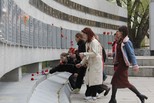 Каменские школьники торжественно возложили цветы к мемориалам павшим на полях сражений Великой Отечественной войны
