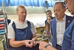 Уральский завод запустил импортозамещающее производство наборов инструментов и имплантатов для детской спинальной хирургии