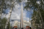 Самая высокая в России: в Екатеринбурге открылась стела «Город трудовой доблести»