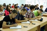 Школы Каменска-Уральского вновь работают в обычном формате